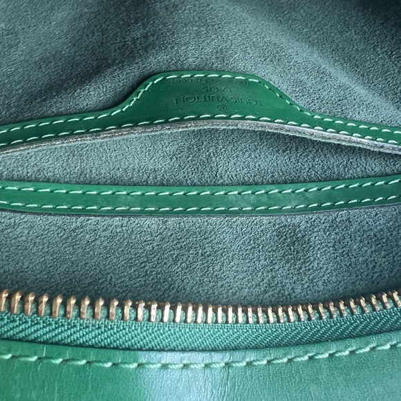 LOUIS VUITTON green Epi Saint Jacques bag - Picture 5 of 14